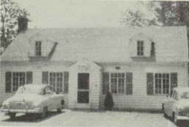 Simon's Tavern