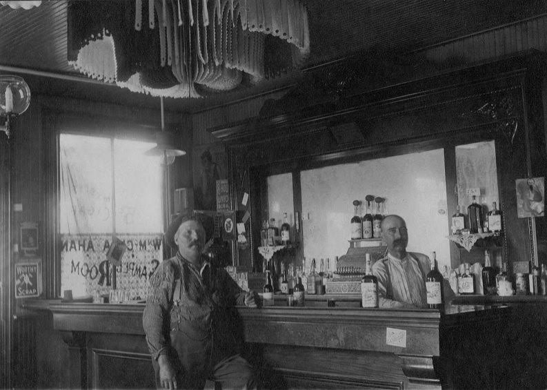 Pike Saloon