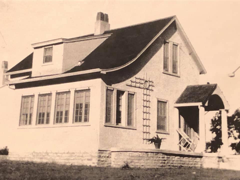 439 Commonwealth