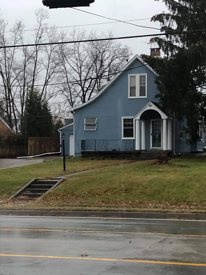 439 Commonwealth